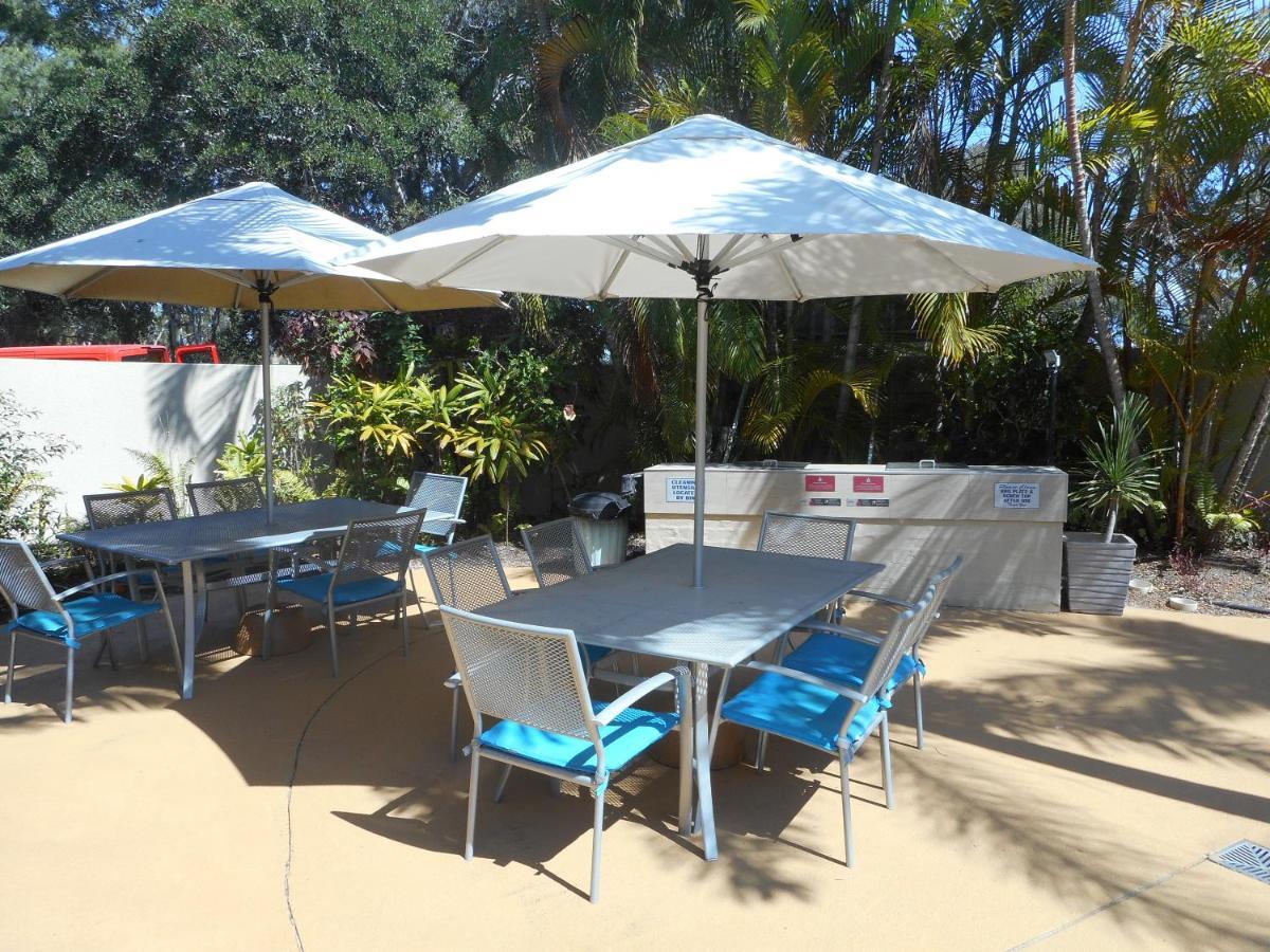 Bongaree Placid Waters Holiday Apartments מראה חיצוני תמונה